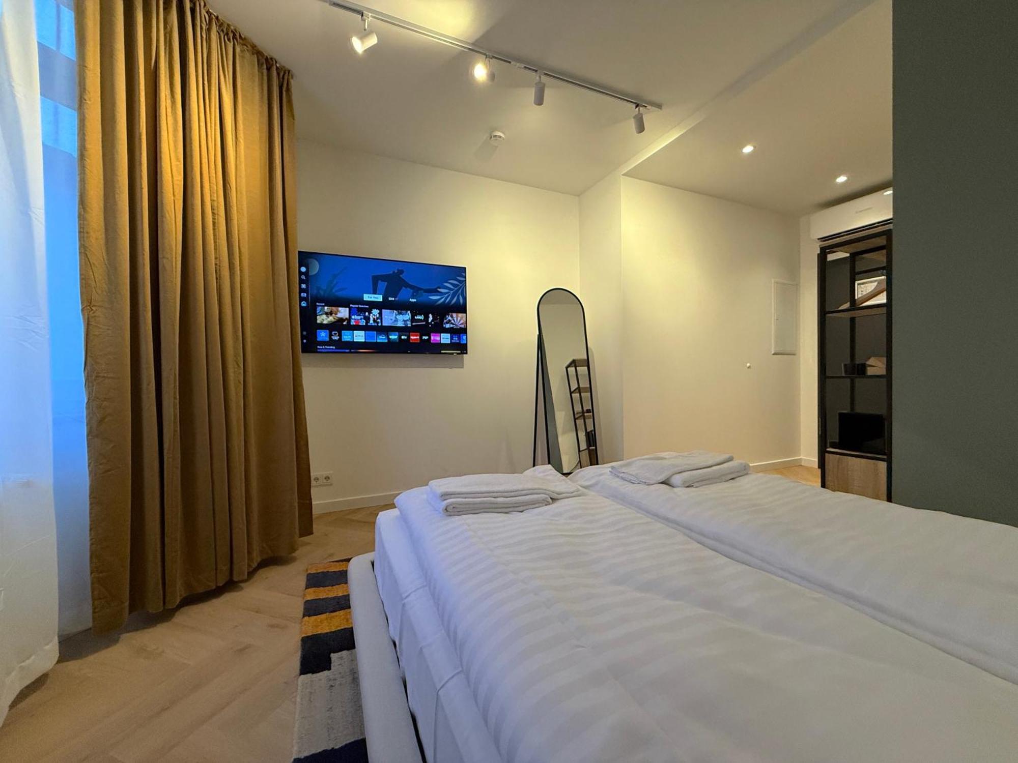 Stayzz By Homyzz - Modern Studios Alsterdorf -Winterhude- Stadtpark Hamburg Dış mekan fotoğraf